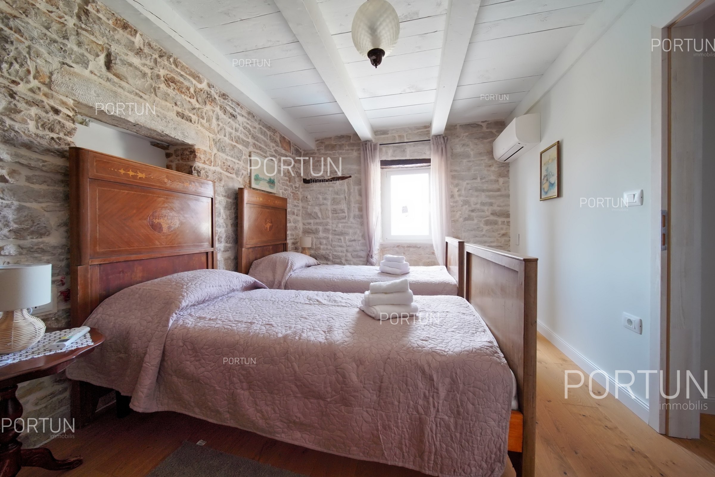 House for Sale in  - 20935 - 23