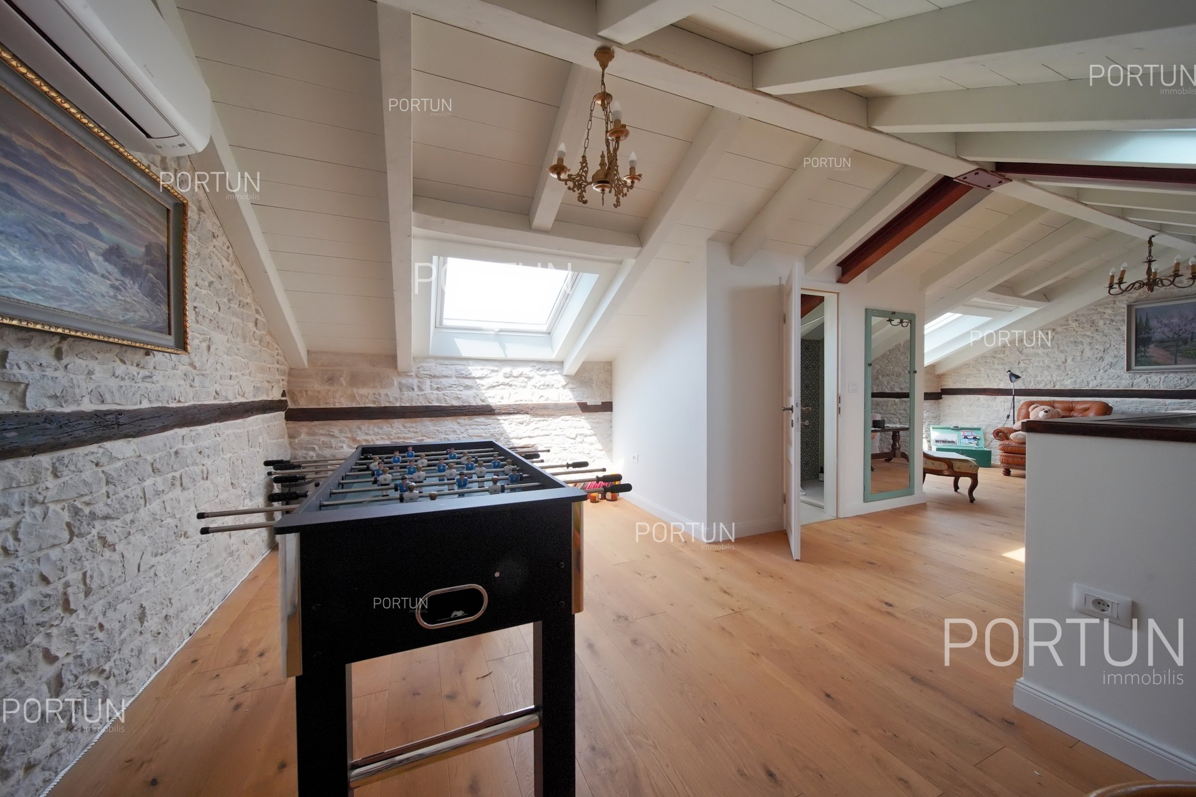House for Sale in  - 20935 - 38