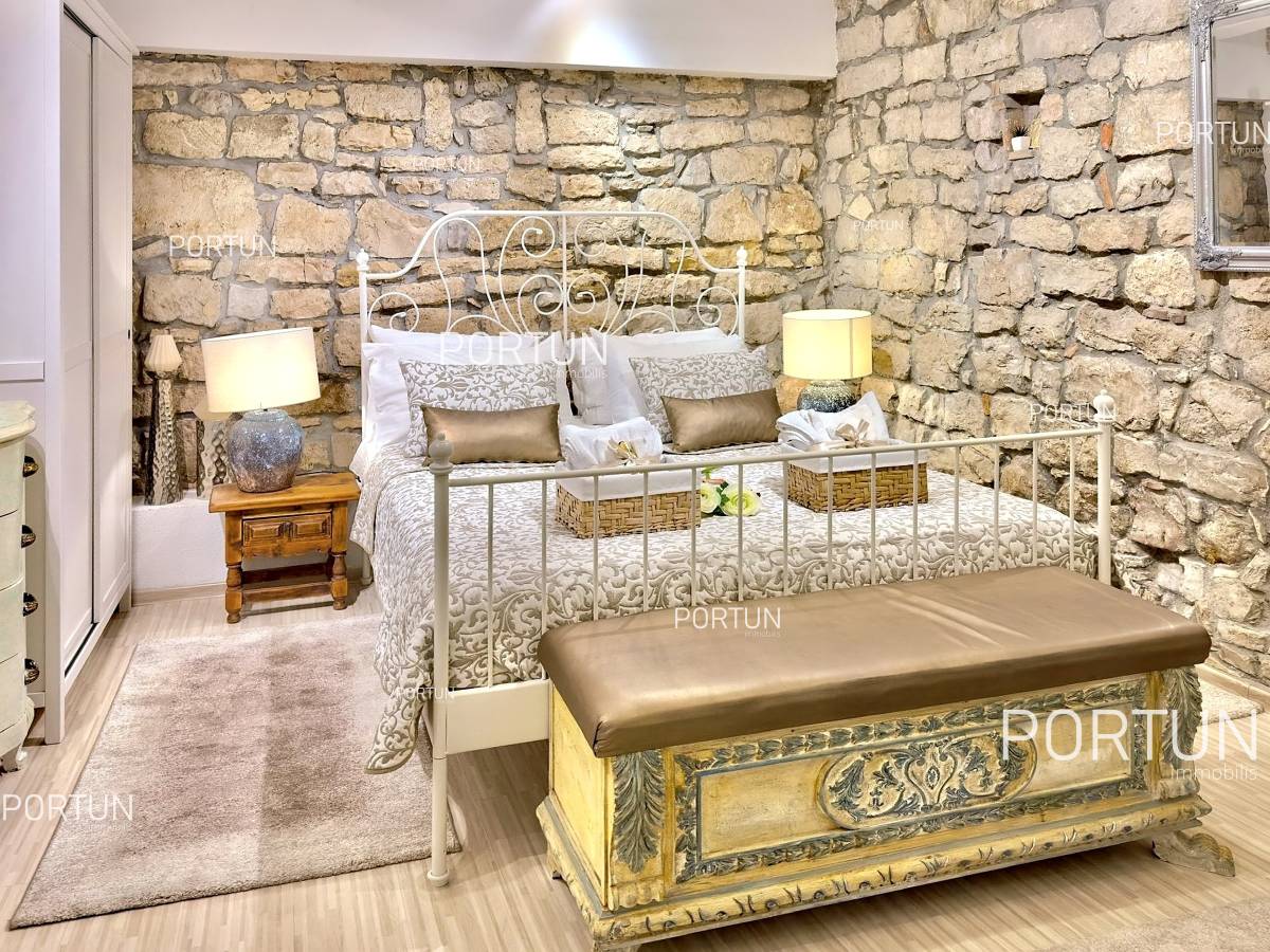 Wohnung zum Verkauf in Rovinj - 10730 - 05