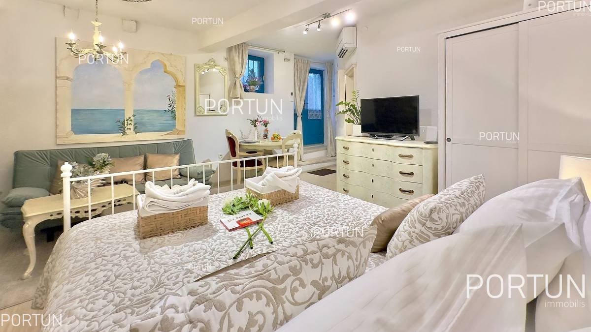 Wohnung zum Verkauf in Rovinj - 10730 - 06