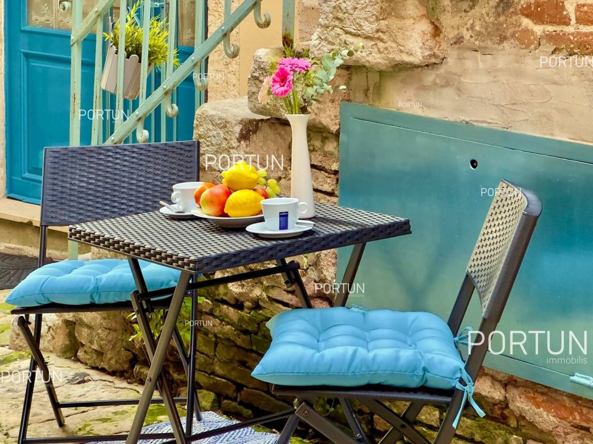 Wohnung zum Verkauf in Rovinj - 10730 - 02