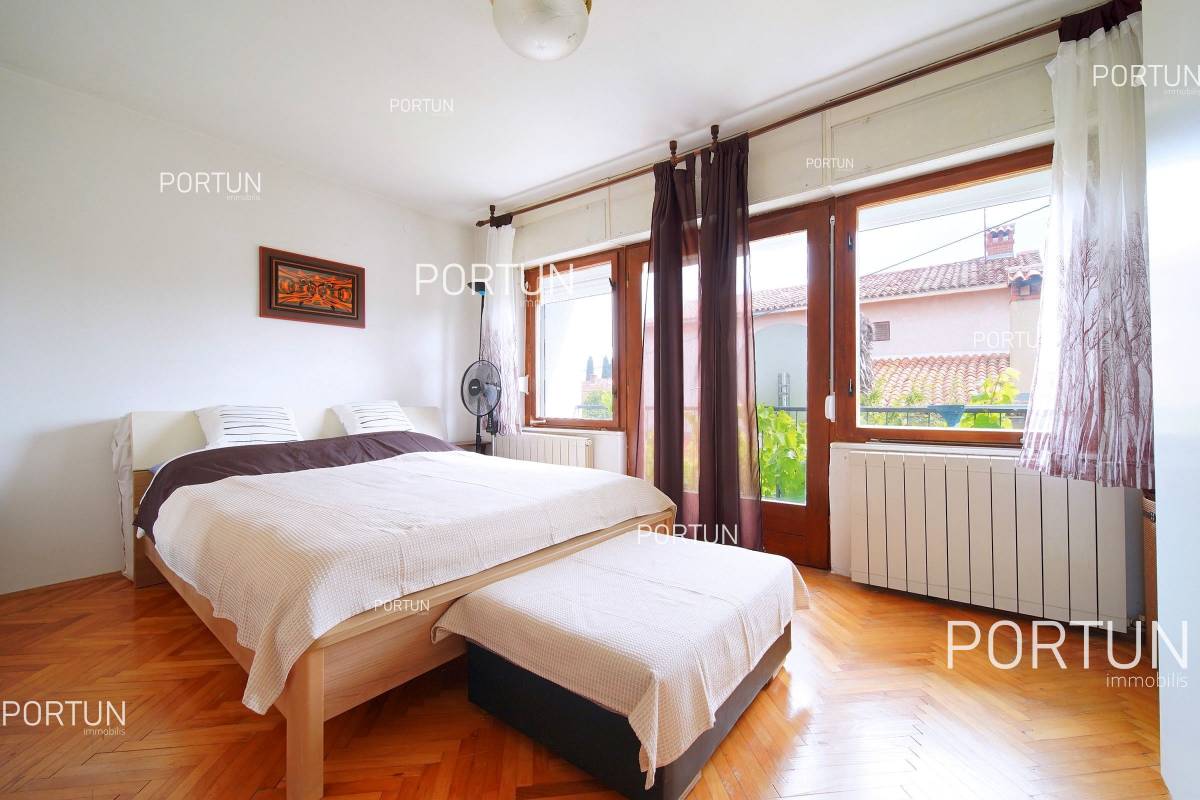 Haus zum Verkauf in Rovinj - 20907 - 09