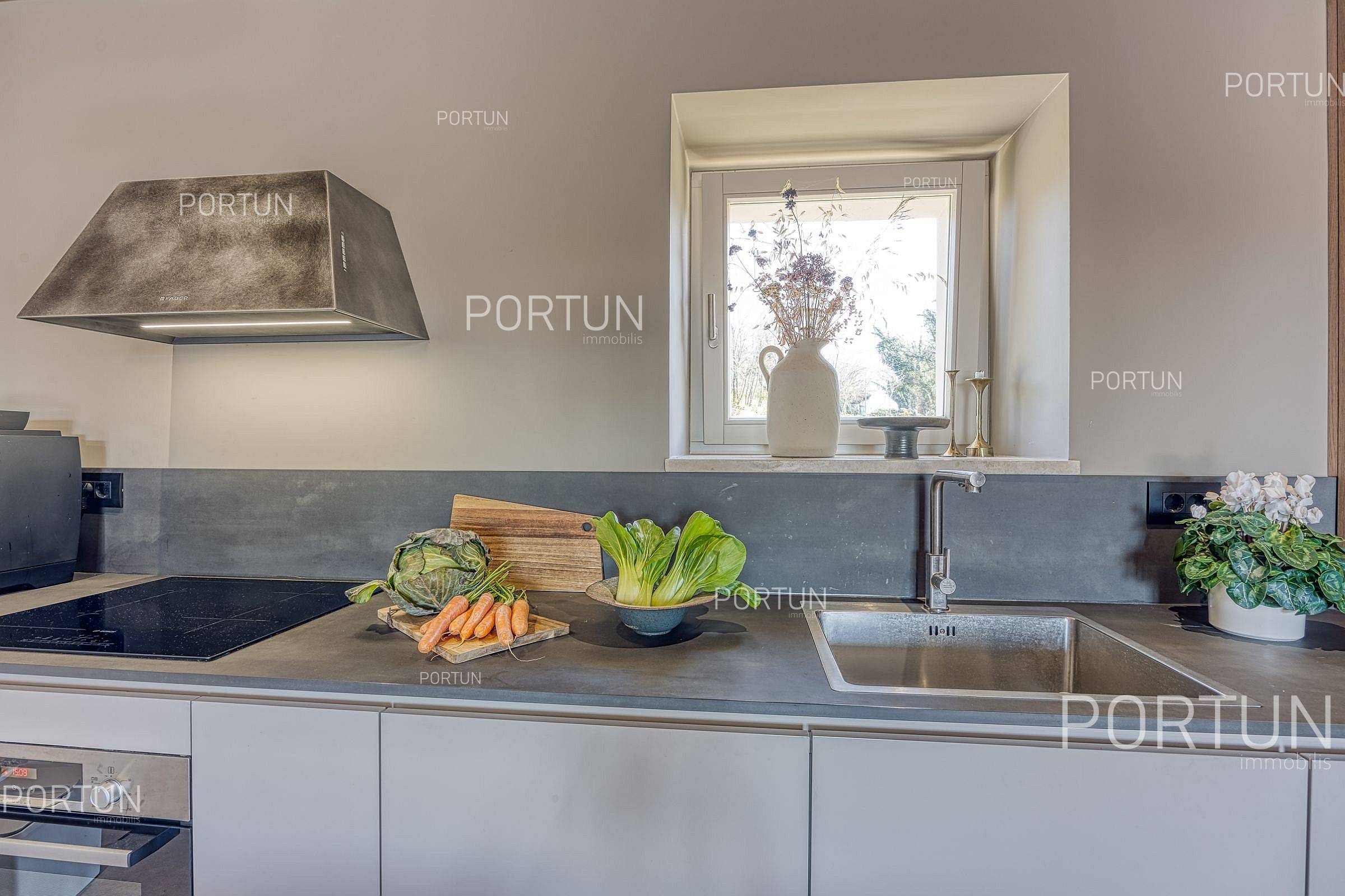 Hiša naprodaj v  - 20910 - 31