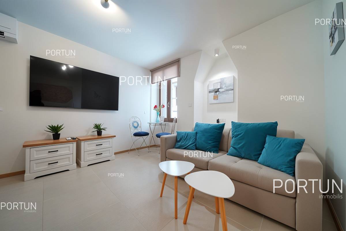 Appartamento in vendita a  - 10735 - 02