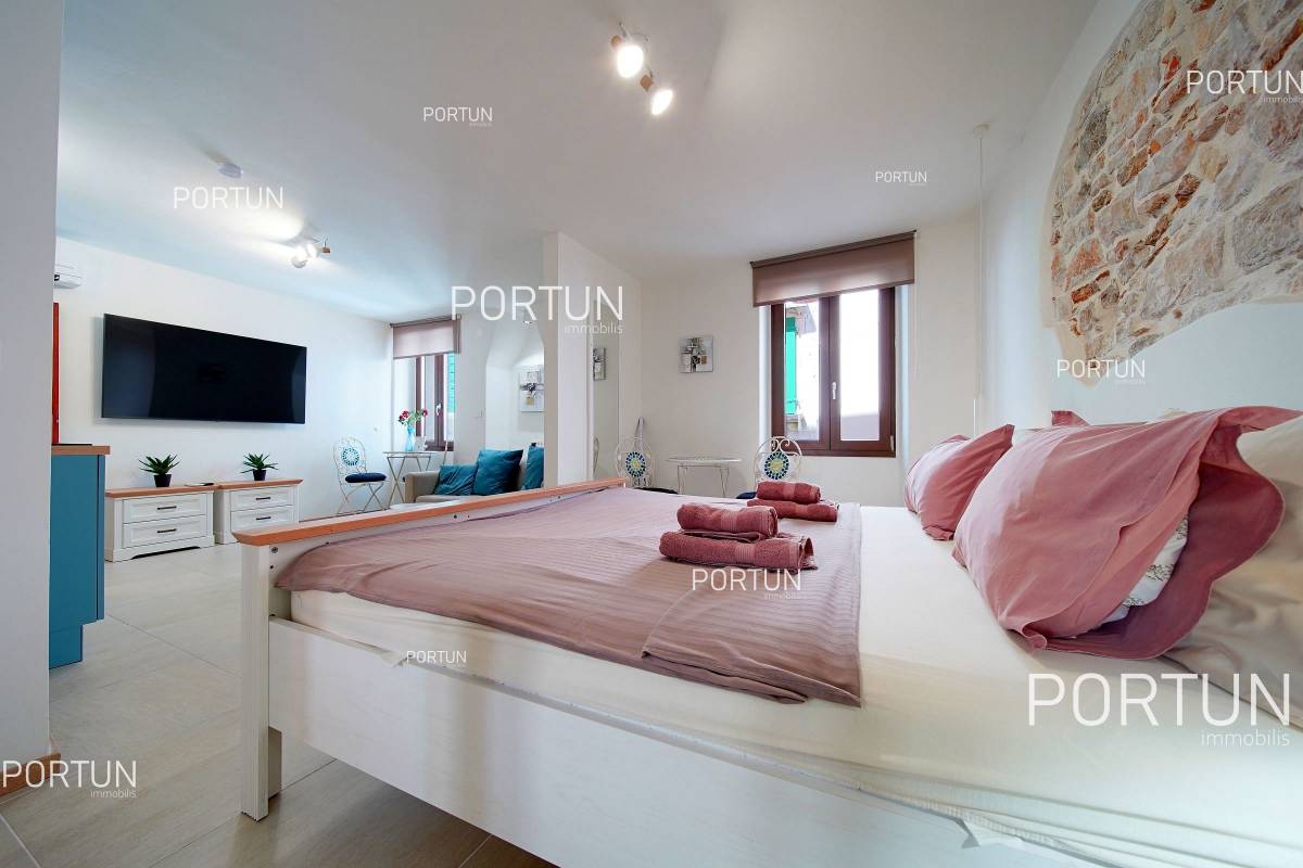 Appartamento in vendita a  - 10735 - 06