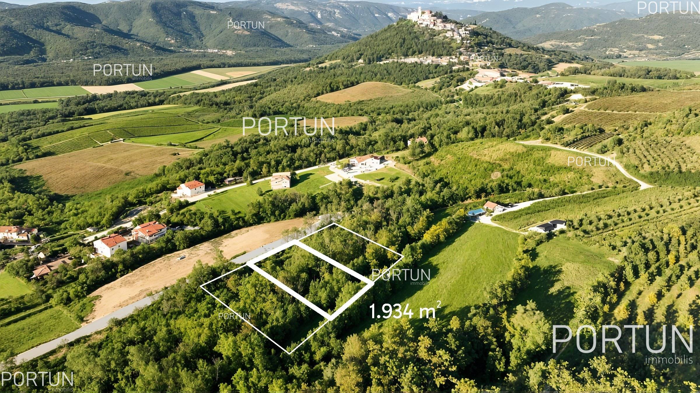 Zemljište na prodaju Motovun - 40633 - 05
