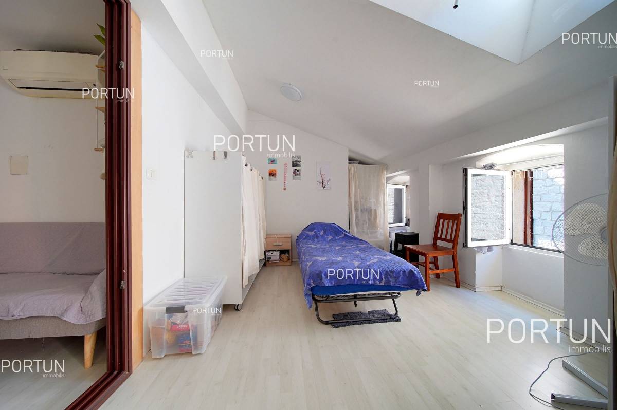 Квартира на продажу в  - 10738 - 10