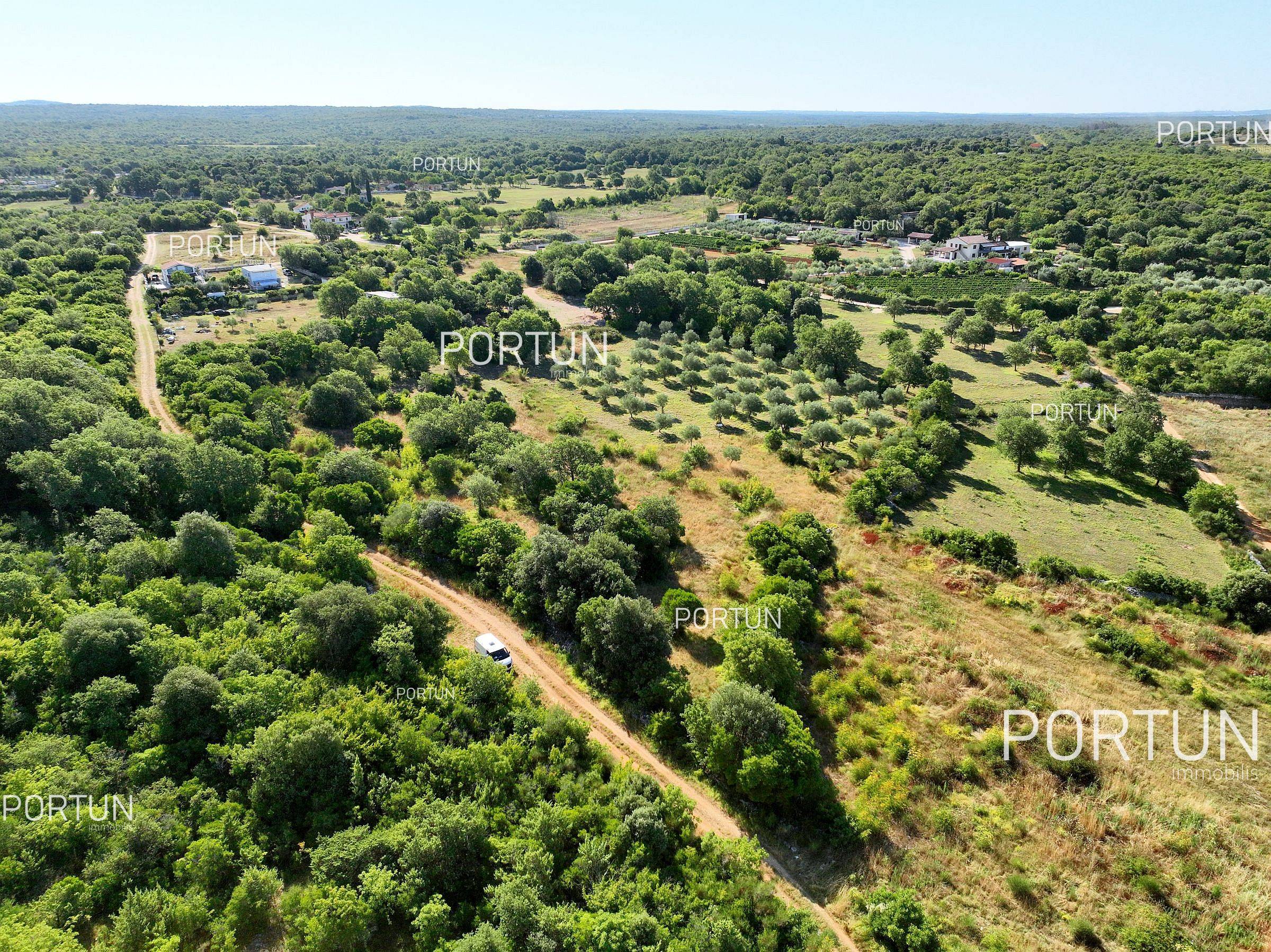 Terreno in vendita a Rovigno - 40642 - 08