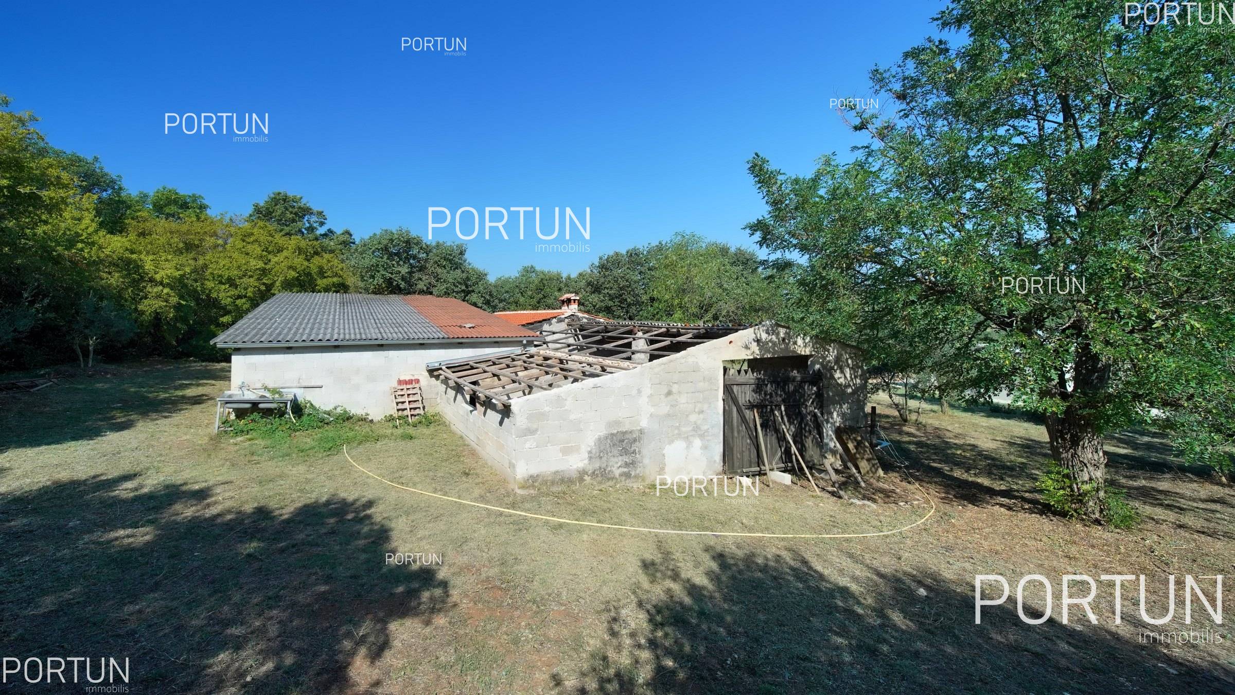 Дом на продажу в Ровинь - 20915 - 08