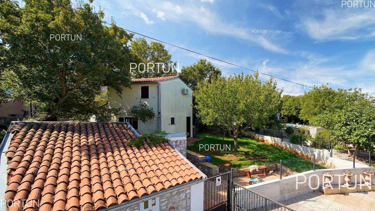 House in the surrounding of Rovinj, K 1015 05