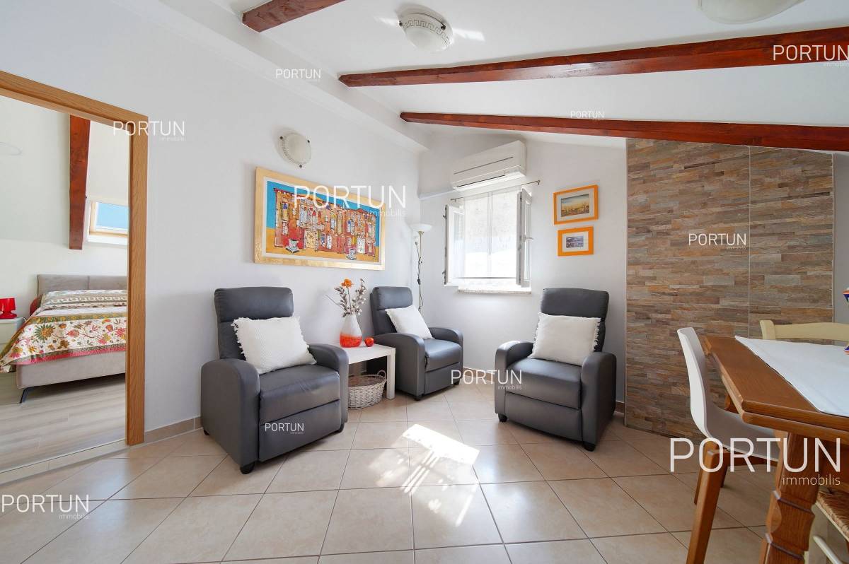 Квартира на продажу в  - 10743 - 03