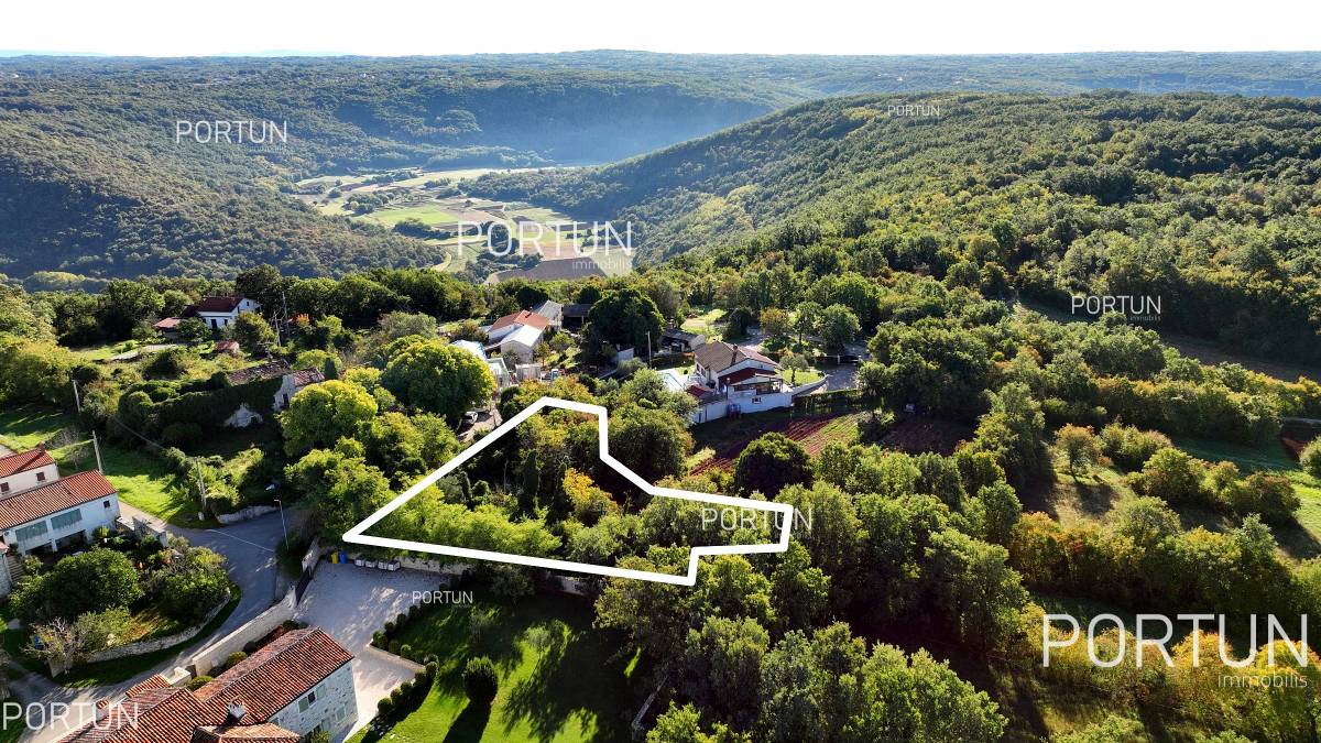 Eladó telek Sveti Lovreč – Brinjani, 1 622 m²