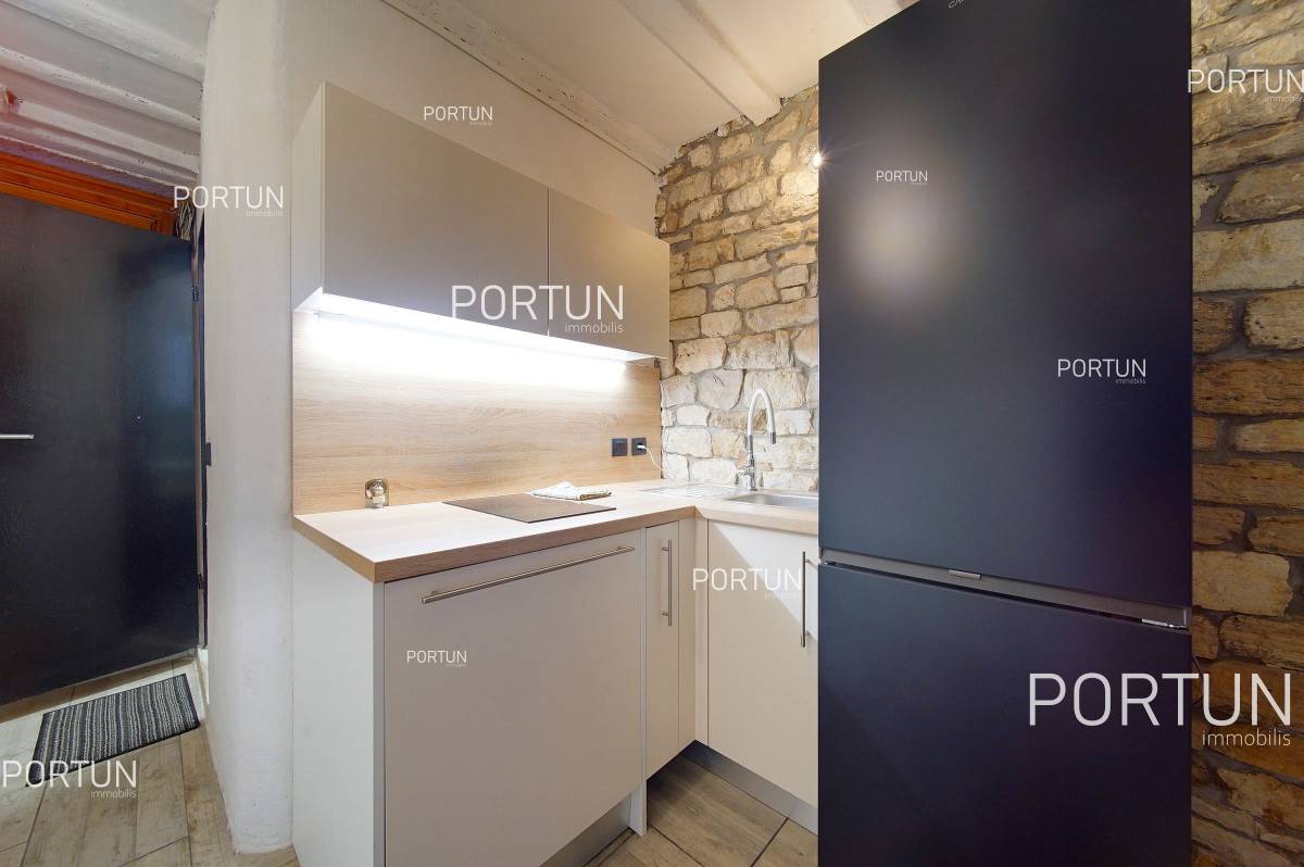 Wohnung zum Verkauf in  - 10764 - 01