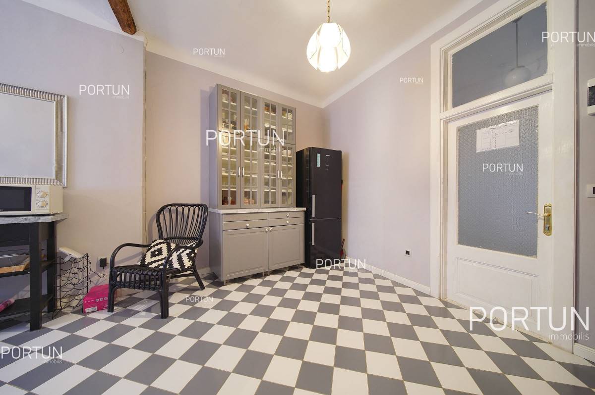 Appartamento in vendita a  - 10750 - 15