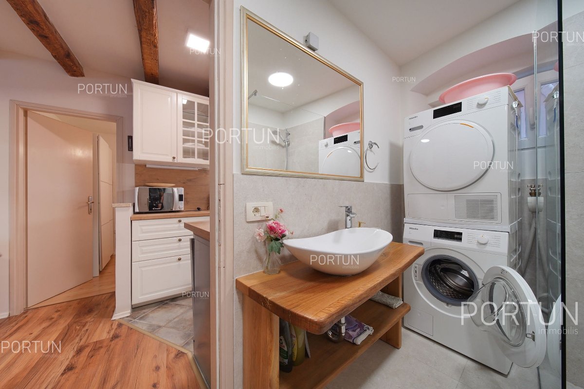 Квартира на продажу в  - 10751 - 07