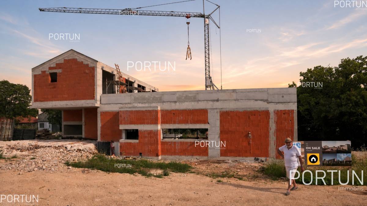 Будинок на продаж у  - 20932 - 02