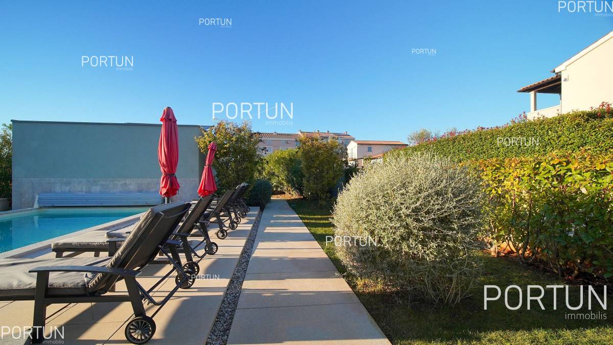 Kuća na prodaju  - 20927 - 11