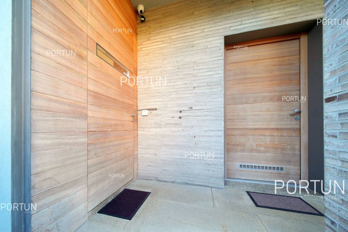 Kuća na prodaju  - 20927 - 15