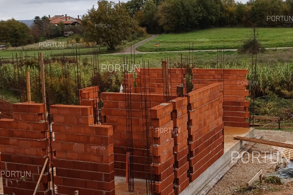 Kuća na prodaju  - 20928 - 46