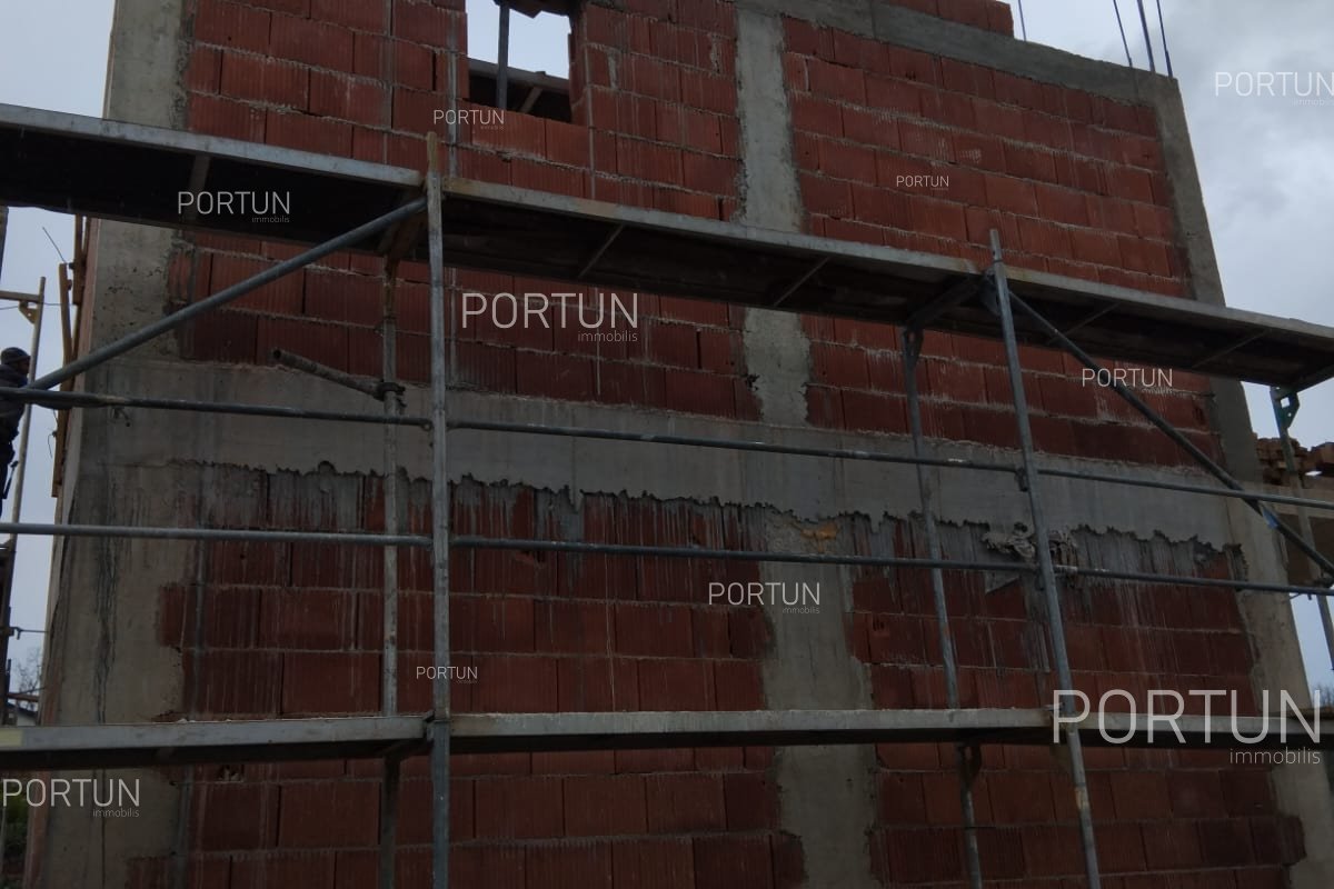 Kuća na prodaju  - 20928 - 33