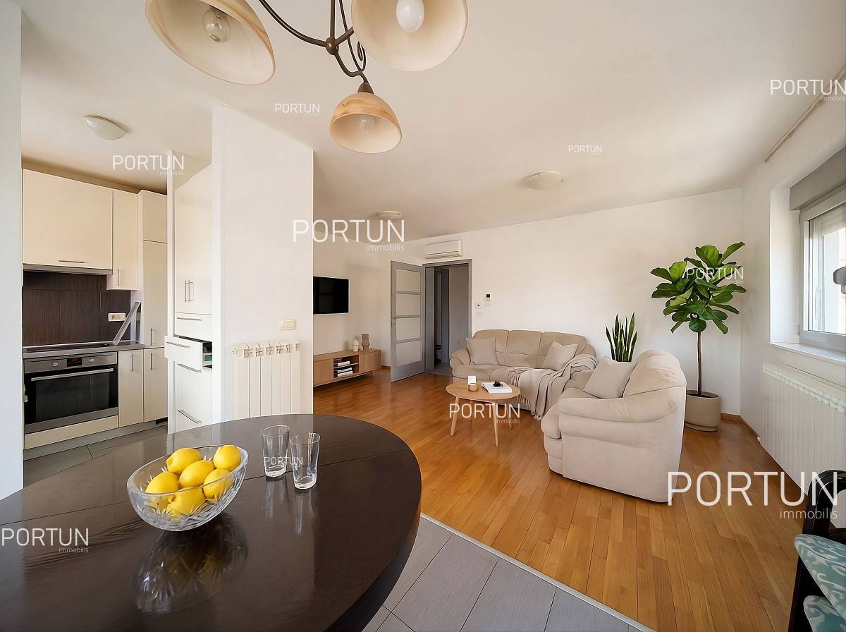 Apartment for Sale in Rovinj - 10760 - 01