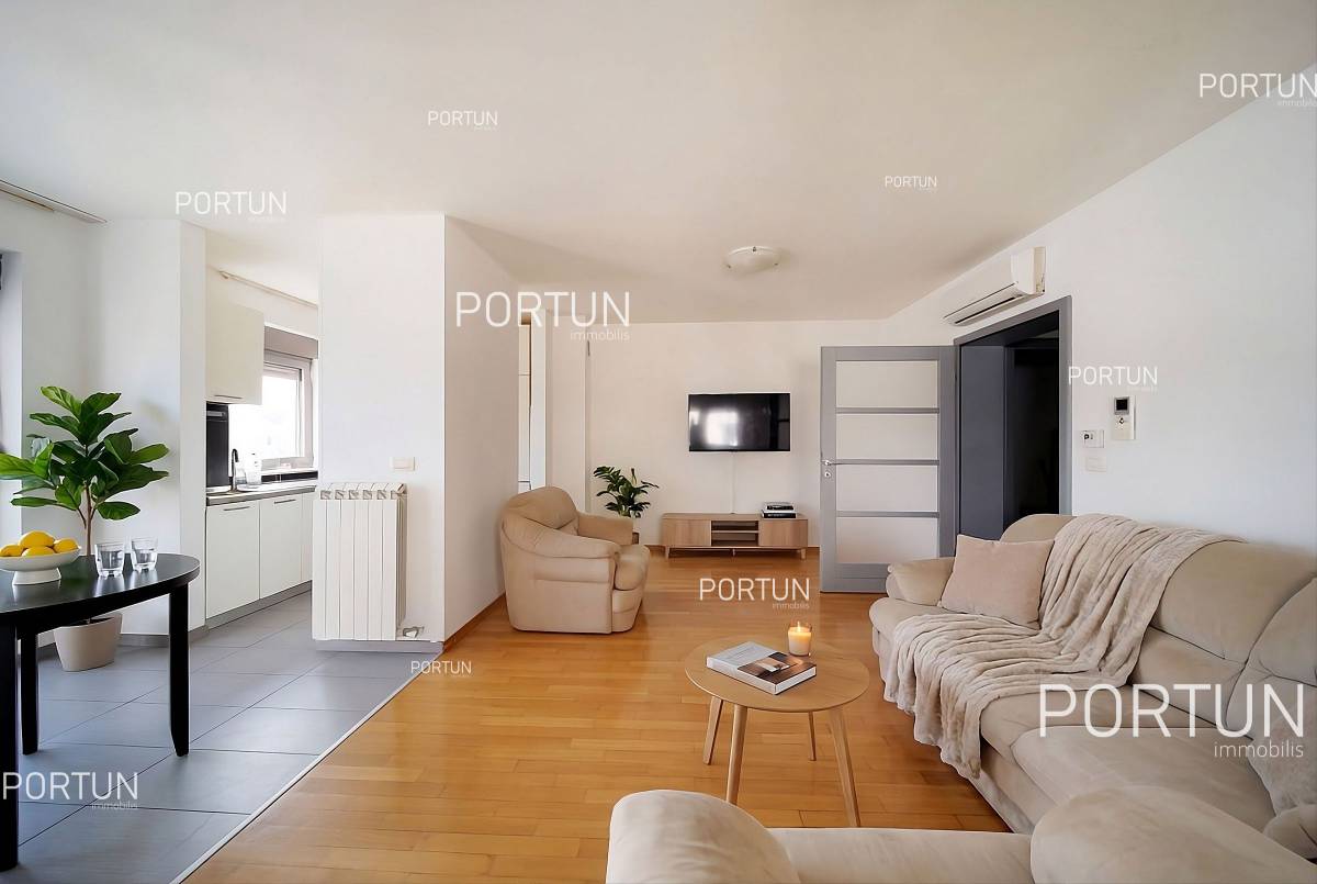 Apartment for Sale in Rovinj - 10760 - 02