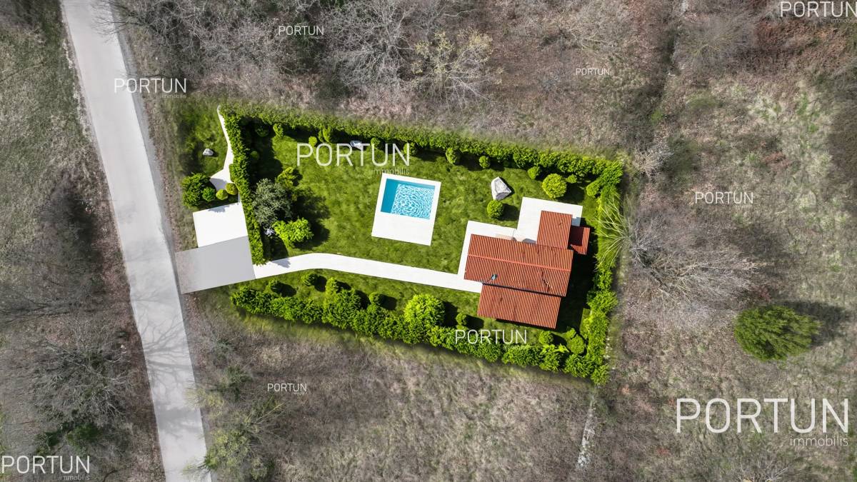 Земельна ділянка на продаж у  - 40660 - 02