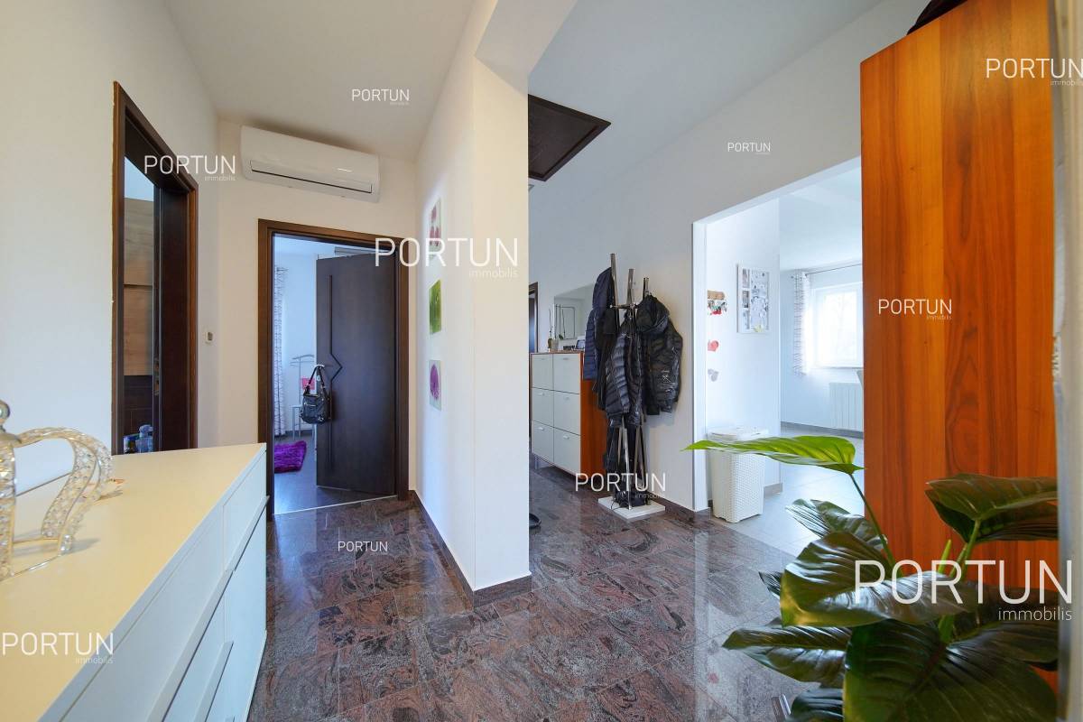 Casa in vendita a  - 20929 - 22