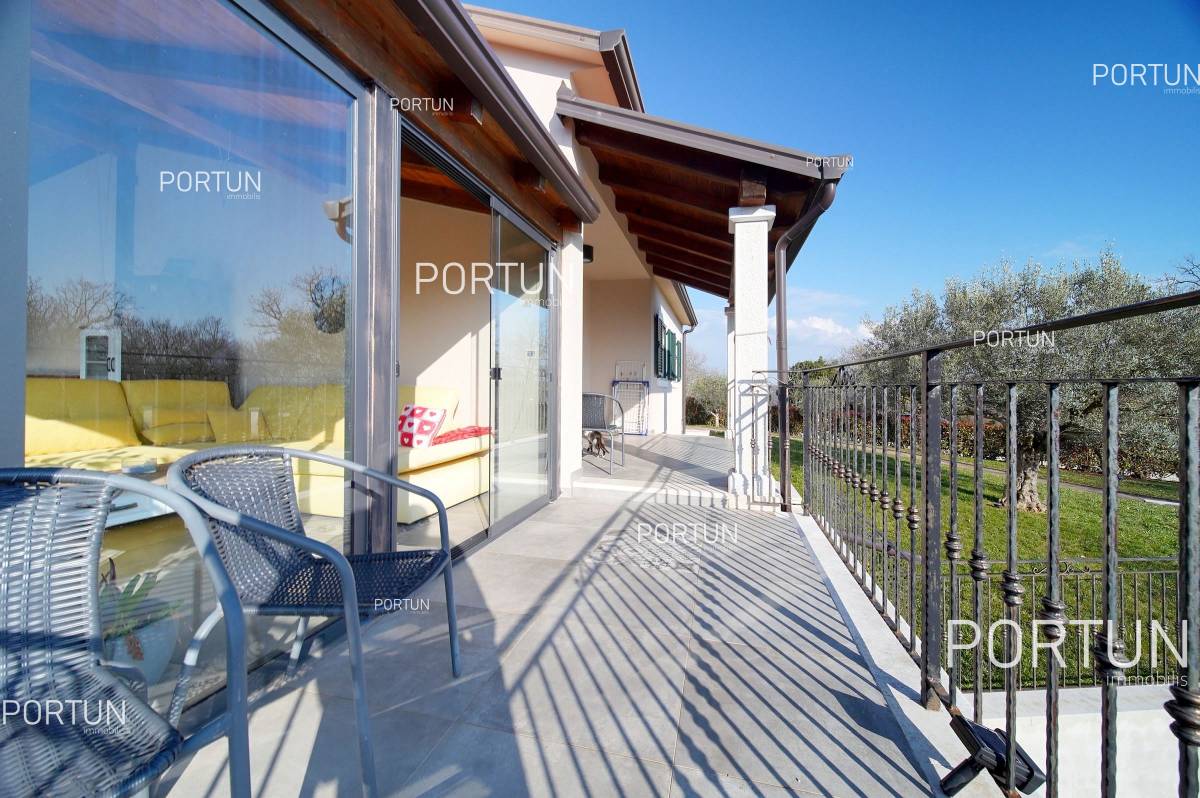Casa in vendita a  - 20929 - 28