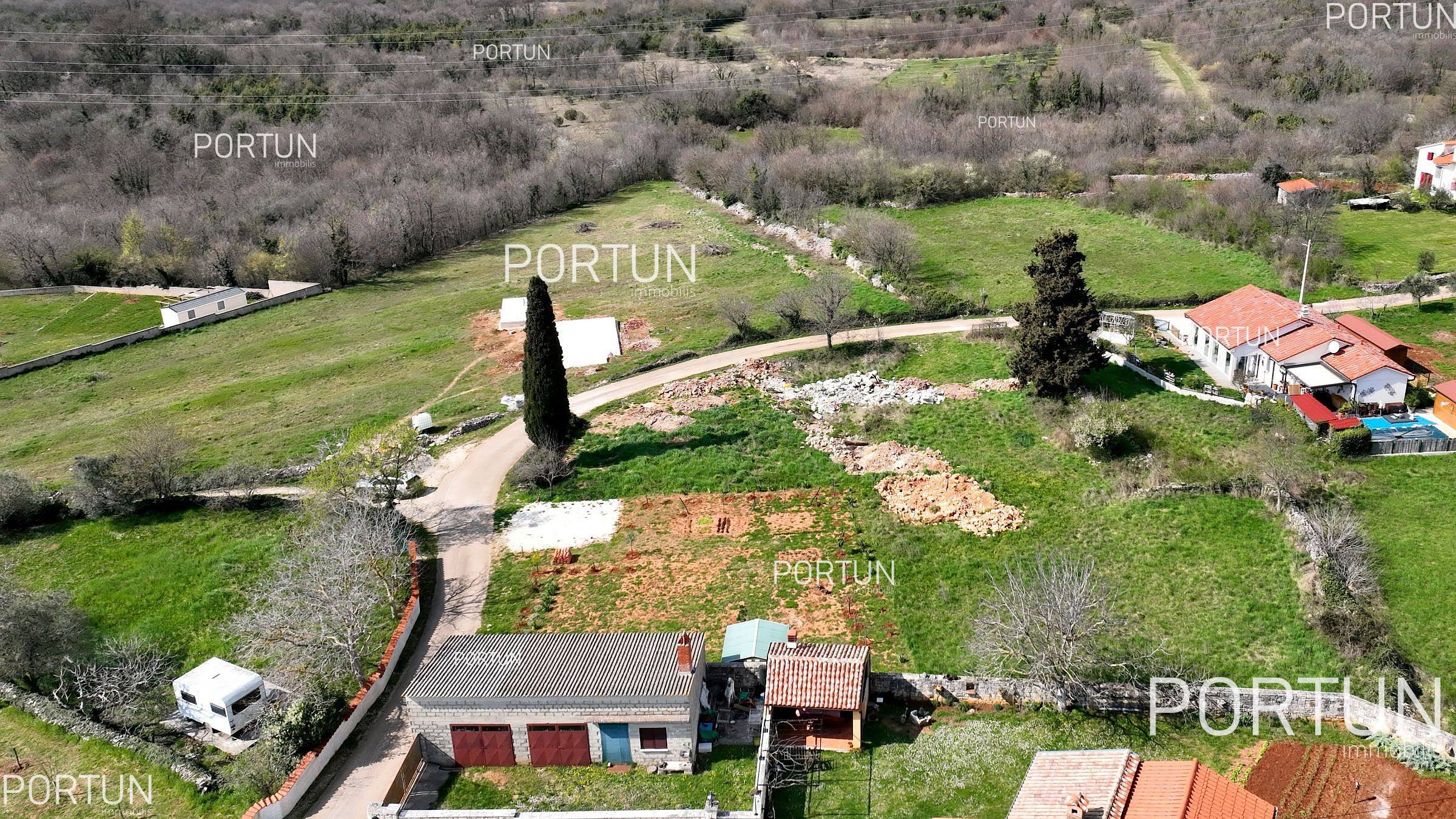 Terreno in vendita a Marzana - 40661 - 02