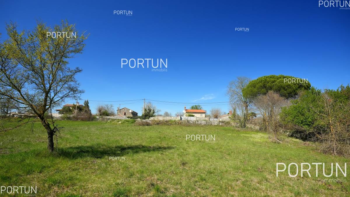 Zemljište na prodaju  - 40663 - 02