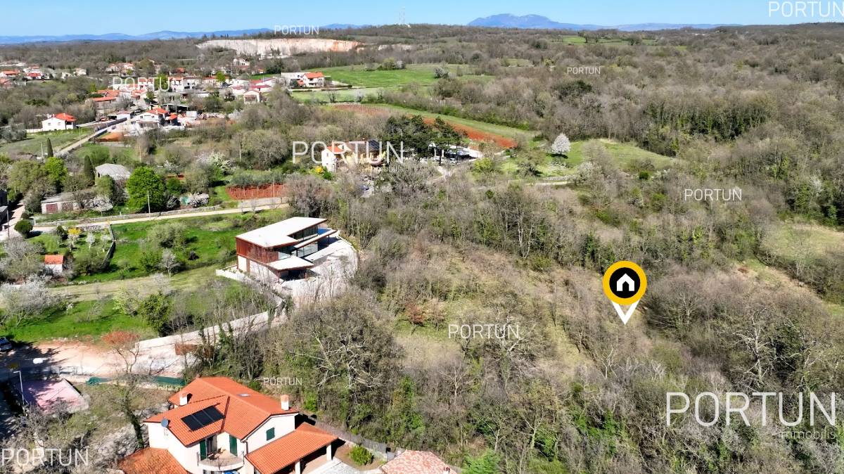 Great opportunity in the area of Istria Žminj 40665 01