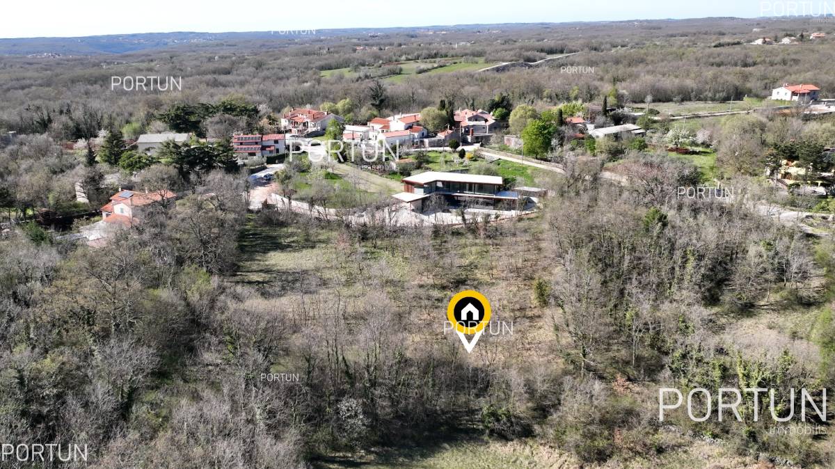 Terreno in vendita a Gimino - 40665 - 01