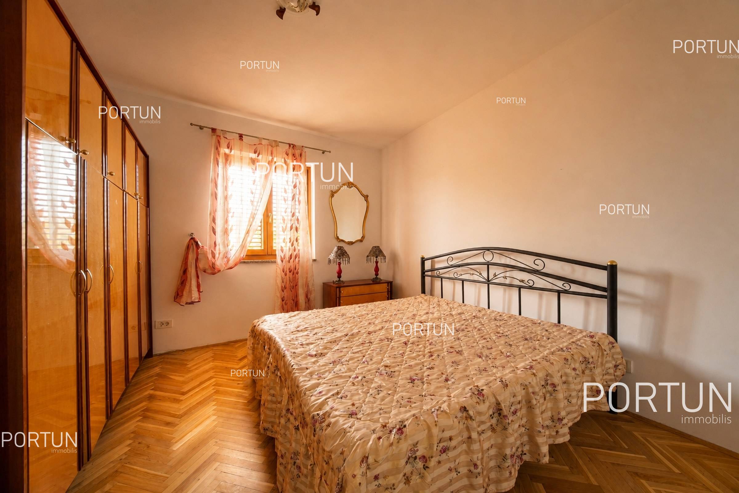 Квартира на продажу в  - 10763 - 09