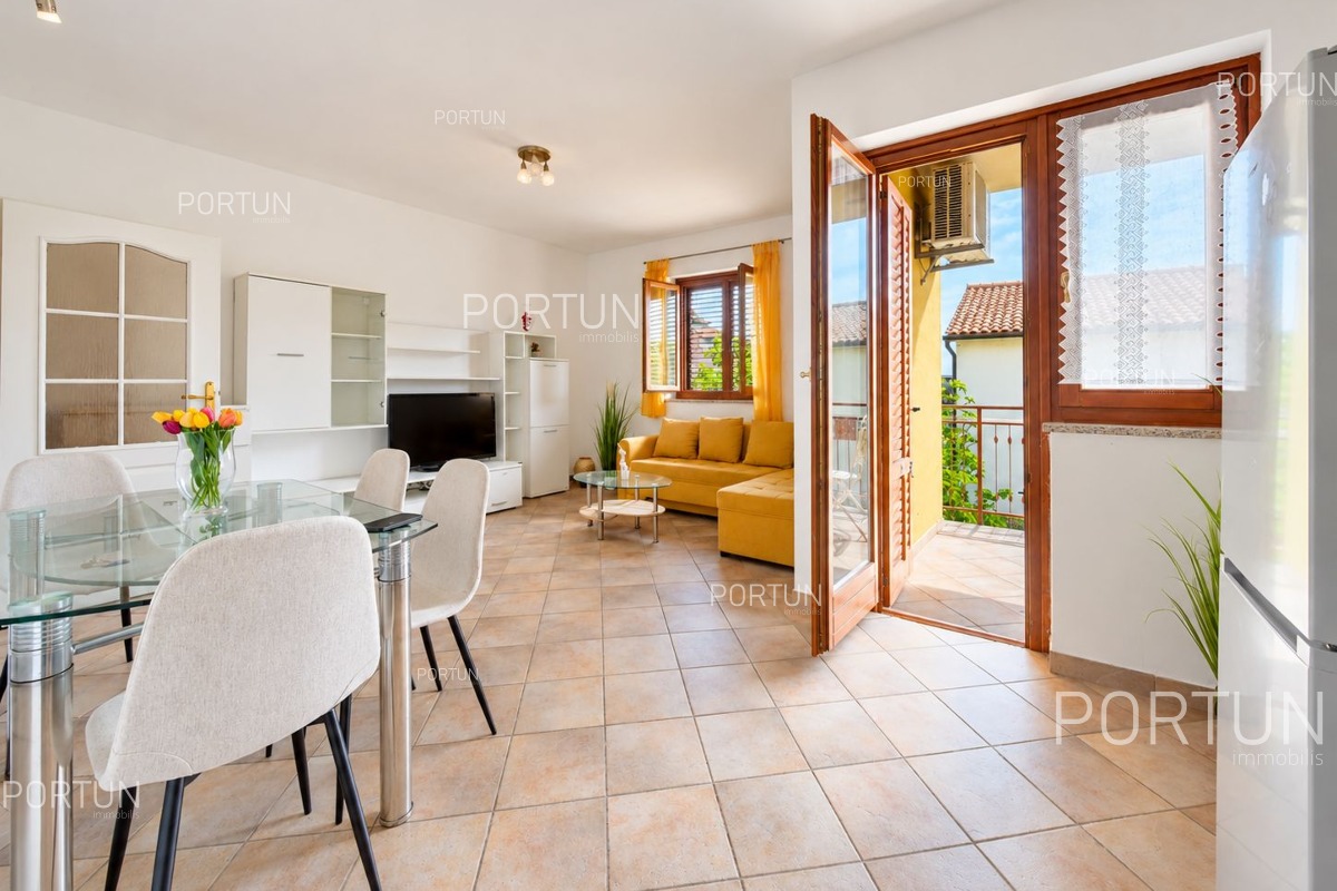 Stan na prodaju Rovinj – 78 m², 2 spavaće sobe i garaža