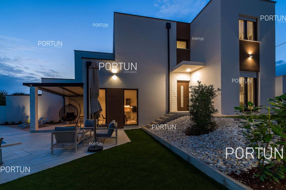 House for Sale in Svetvinčenat - 20931 - 05