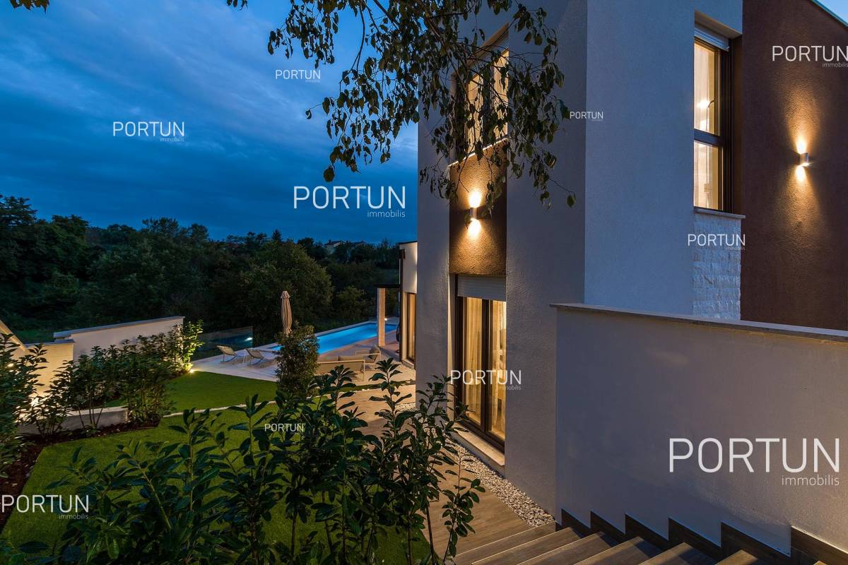 House for Sale in Svetvinčenat - 20931 - 08