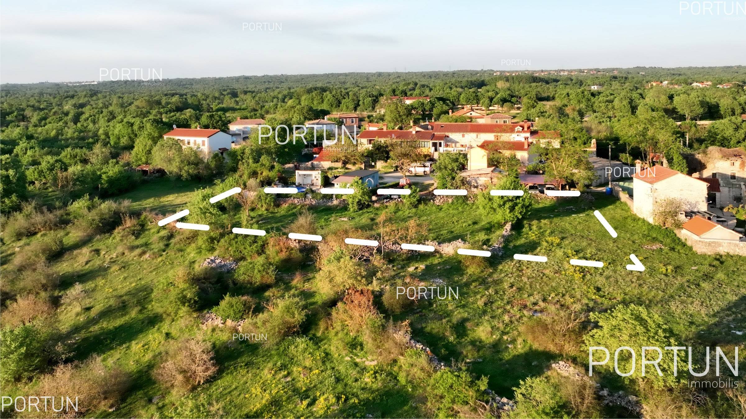 Terreno in vendita a Valle - 40667 - 02