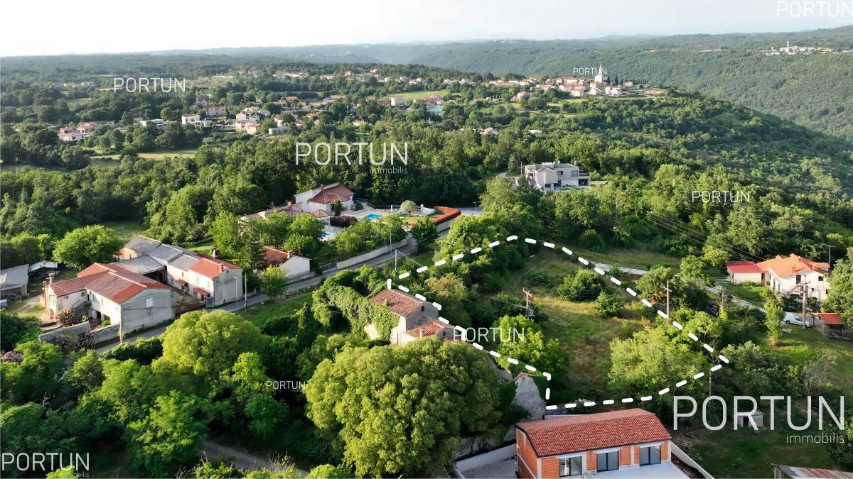 Plot of land for Sale in Tinjan - 40671 - 01
