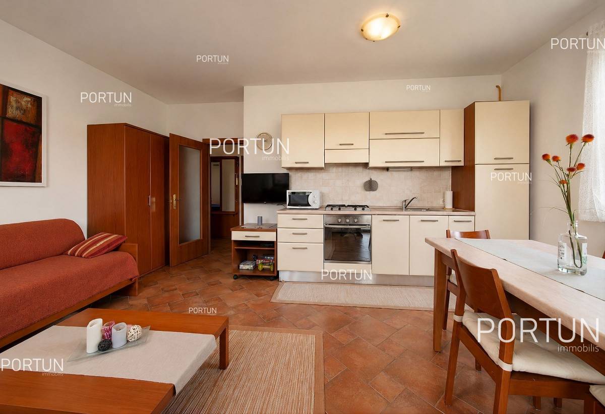 Квартира на продаж у  - 10766 - 02