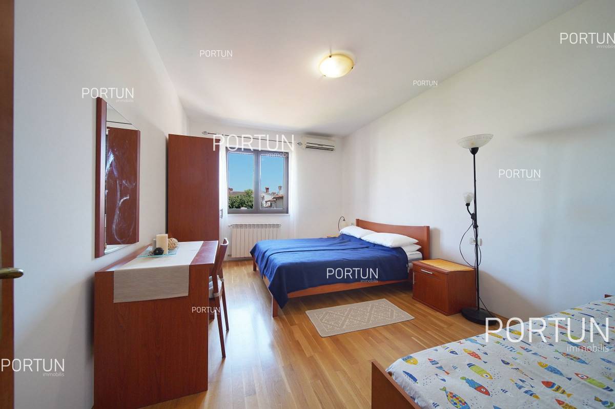 Квартира на продаж у  - 10766 - 05