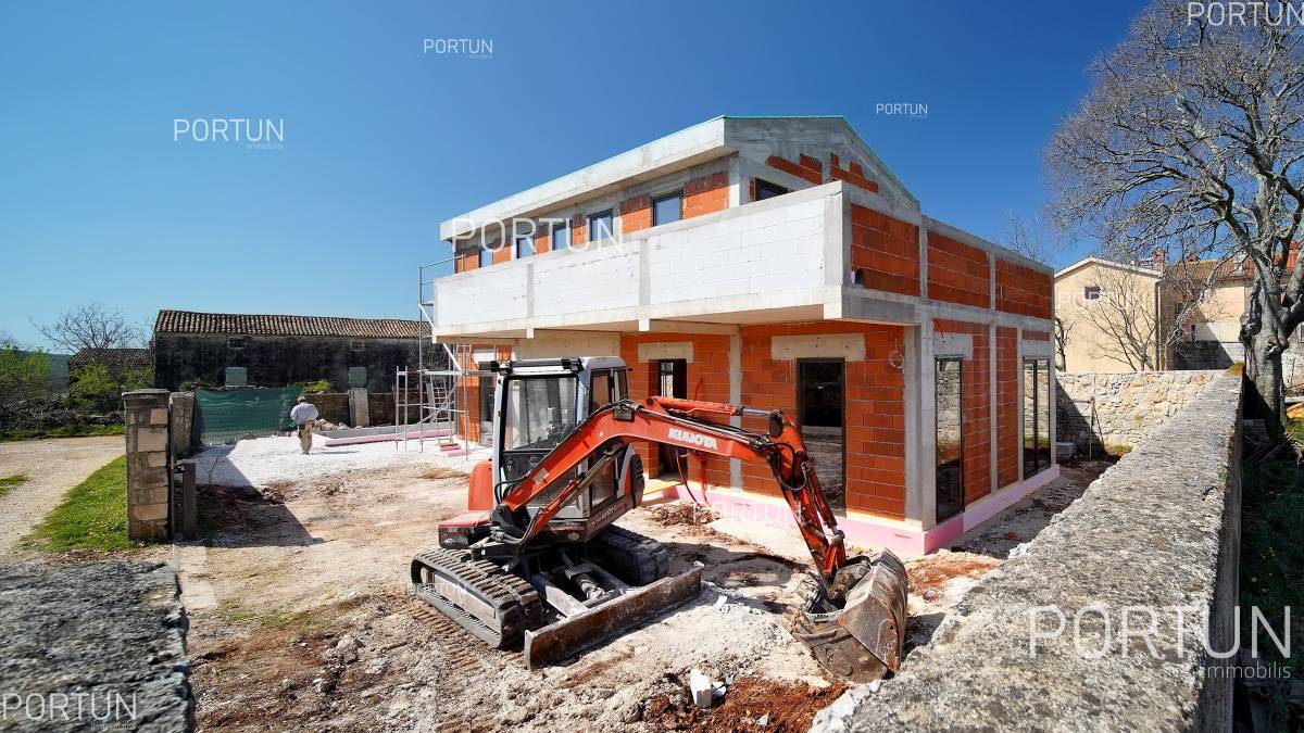 Kuća na prodaju Bale - 20755 - 22