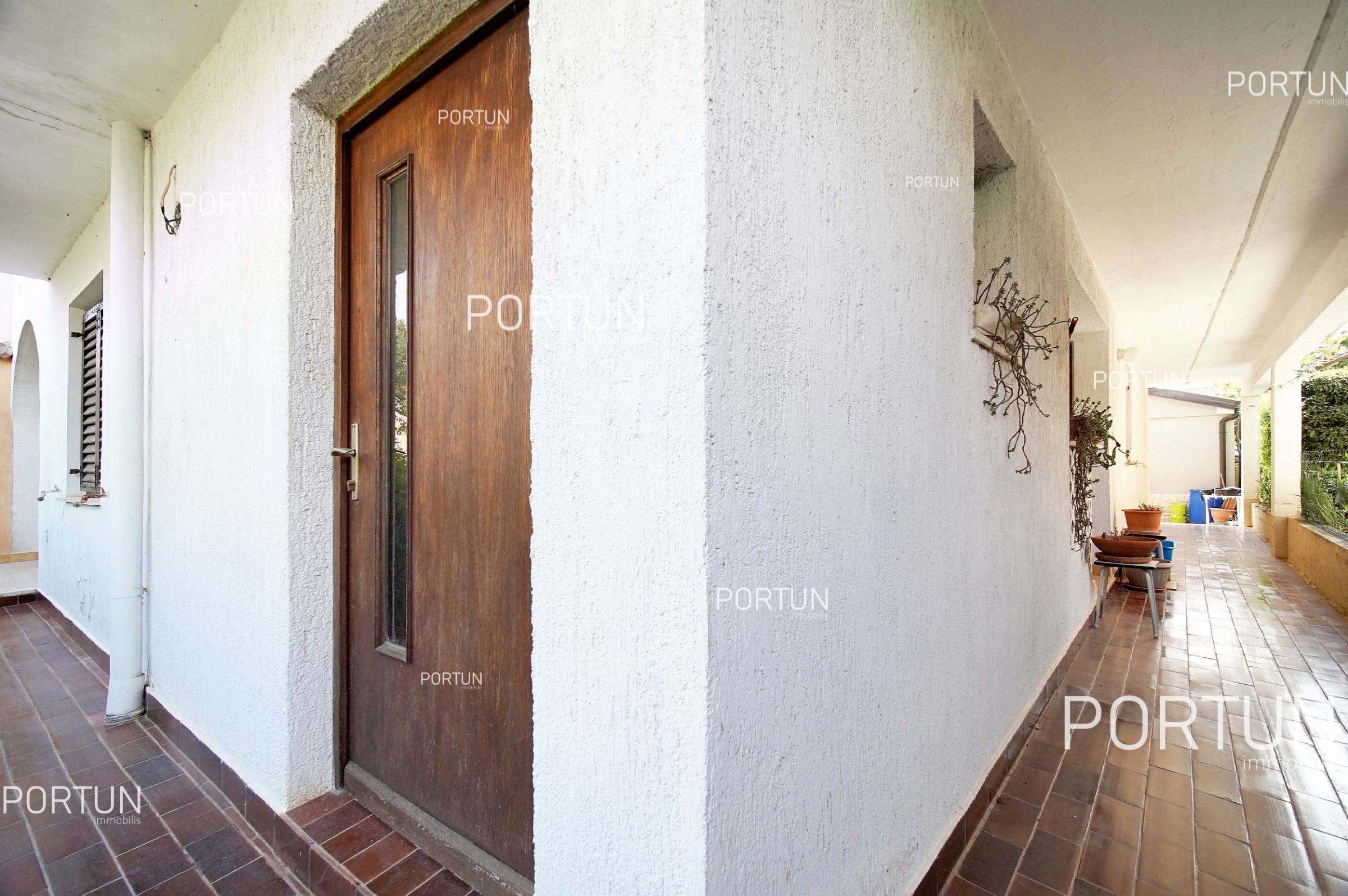 Rovigno, casa in ottima posizione 3