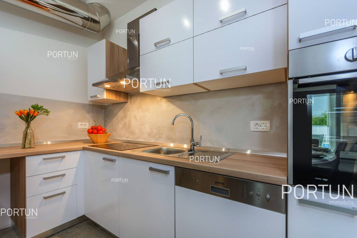 Будинок на продаж у Тіньян - 20820 - 08