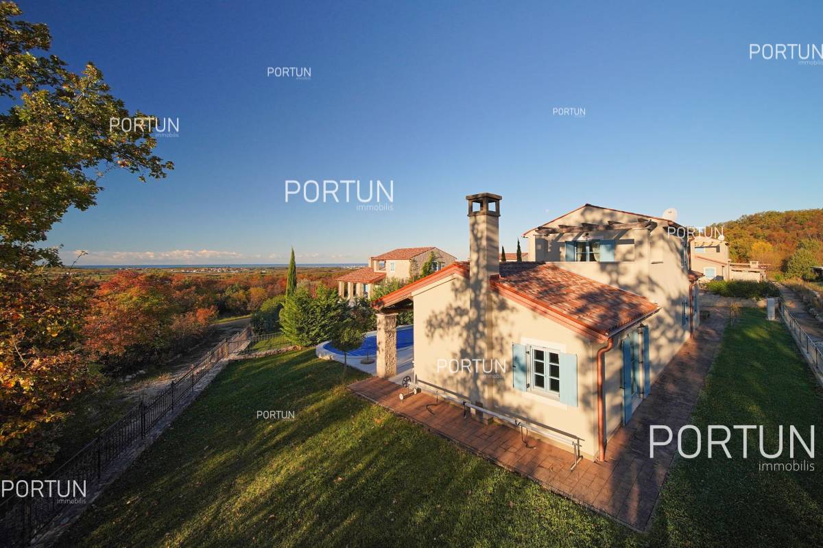 Casa in vendita a Umago - 20810 - 02