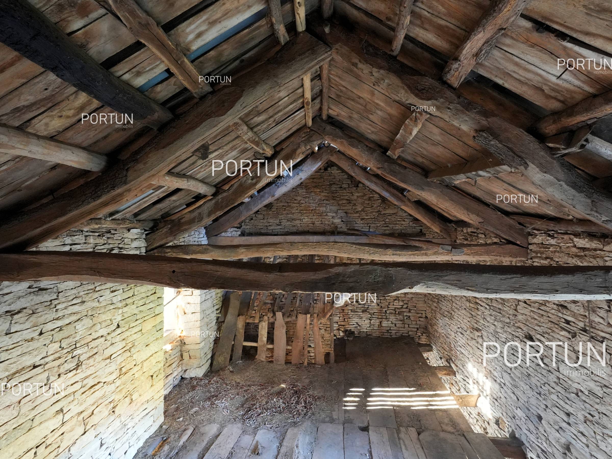 Casa in vendita a Portole - 20815 - 17