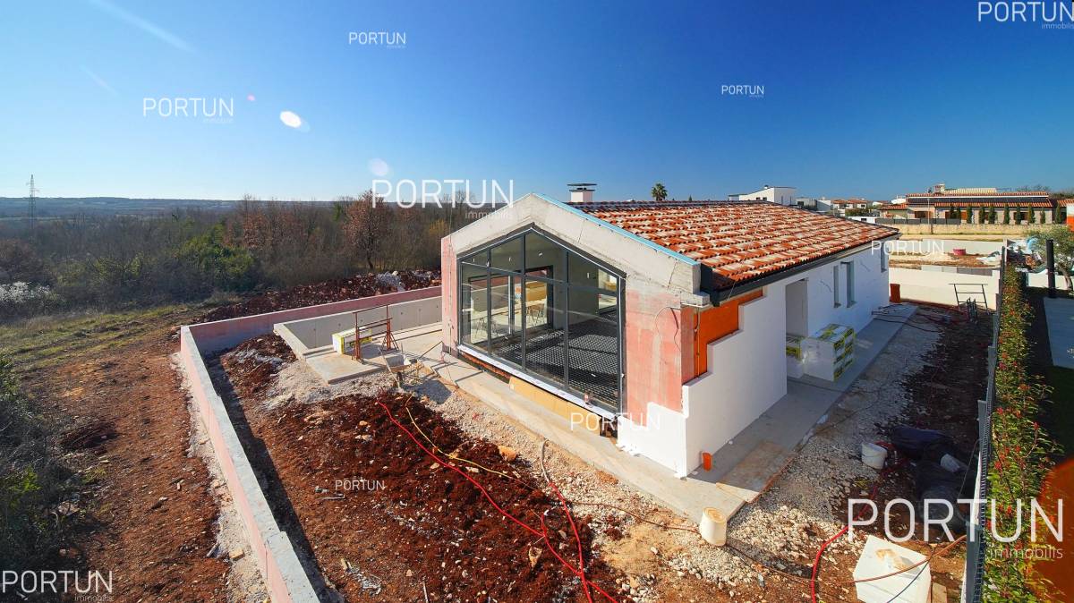 Дом на продажу в Пореч - 20887 - 04