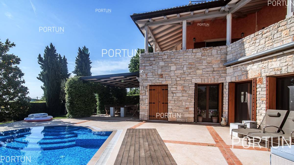 Casa in vendita a  - 20826 - 01