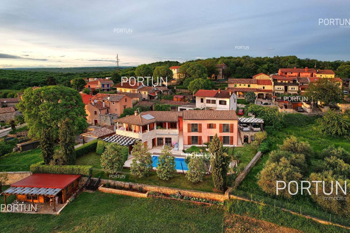 Casa in vendita a  - 20826 - 04