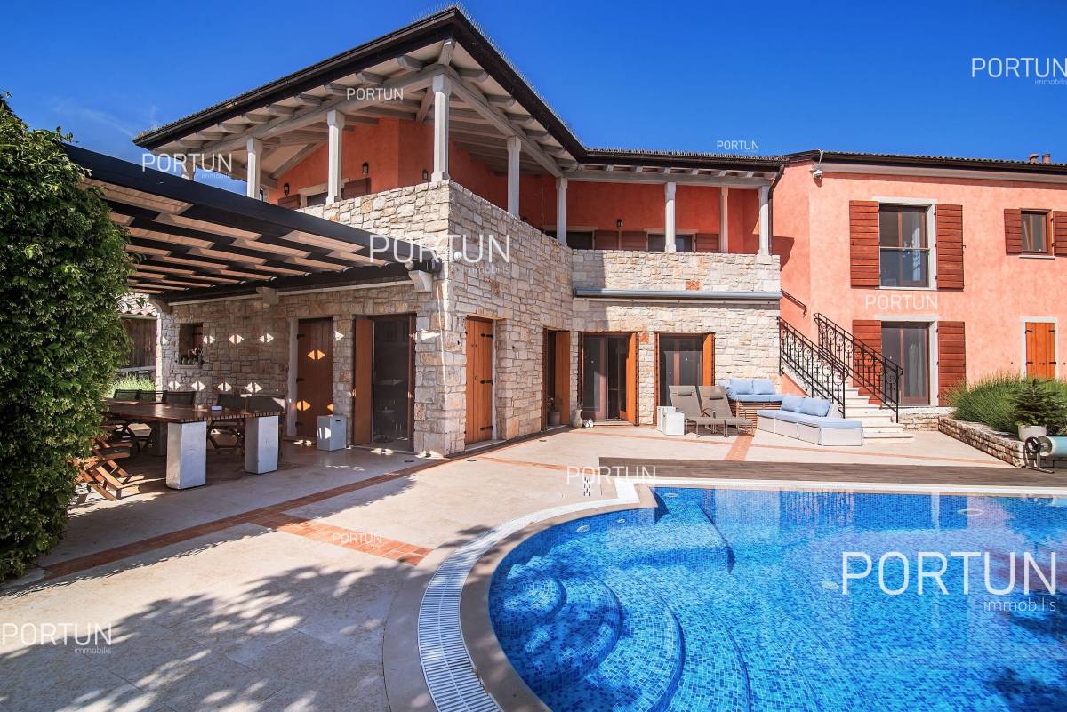 Casa in vendita a  - 20826 - 08
